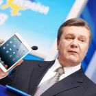 Янукович натякнув, що українським програмістам пора створити свій Гугл