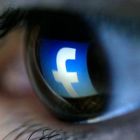 Facebook буде виявляти і попереджати суїцидальні настрої в мережі