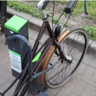 У Києві з’явилась «розумна» велопарковка, якою можна керувати з телефону