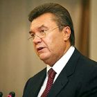 Янукович відклав захист персональних даних