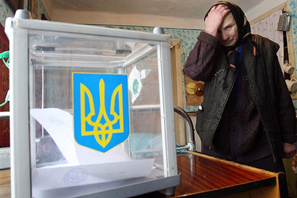 Українські депутати хочуть подивитись за виборами через веб камери