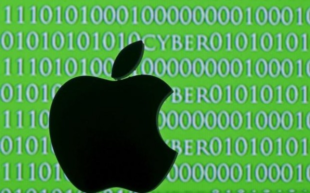 Суд Нью Йорка дозволив Apple не зламувати телефон наркоторгівця на вимоги ФБР
