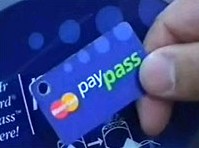В Україні запрацювала система безконтакних платежів PayPass 